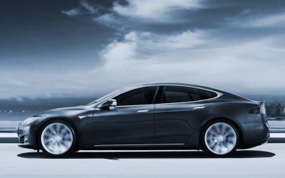 Tesla wird zur Nachbesserung von 2,2 Millionen Fahrzeugen aufgrund unlesbarer Warnleuchten aufgefordert